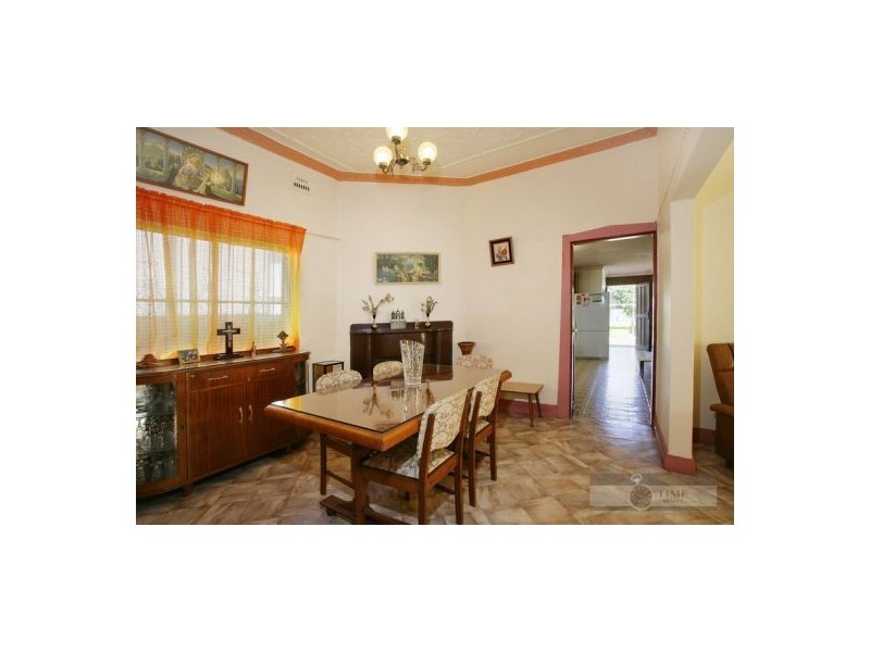 25 Lang St, Croydon NSW 2132