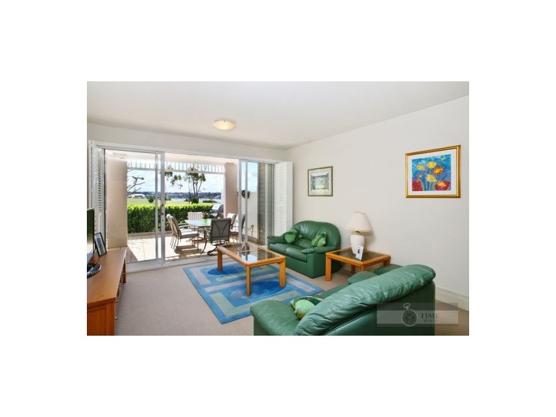 12/4 Admiralty Drive, Breakfast Point NSW 2137