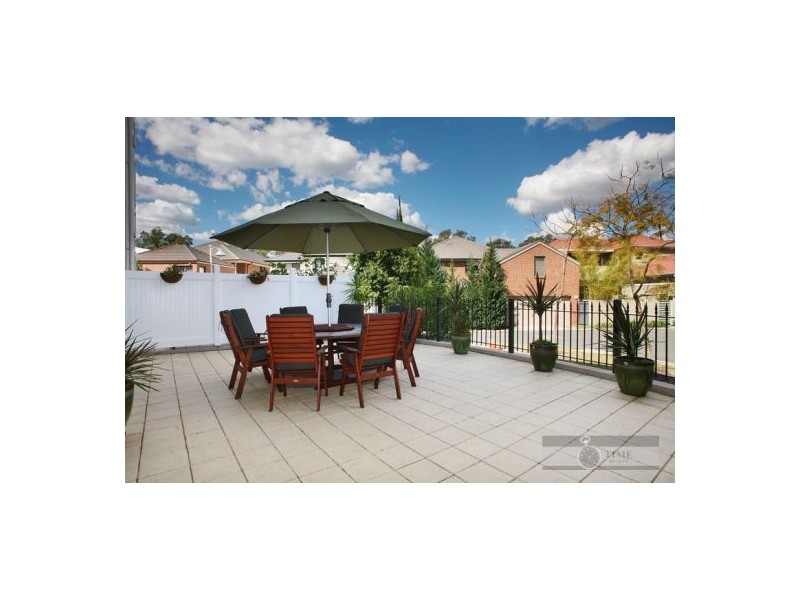 12/4 Admiralty Drive, Breakfast Point NSW 2137