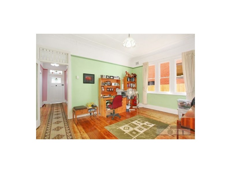 6 Smallwood Ave,, Homebush NSW 2140