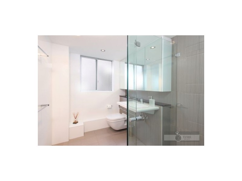 16/2 Evelyn Ave, Concord NSW 2137