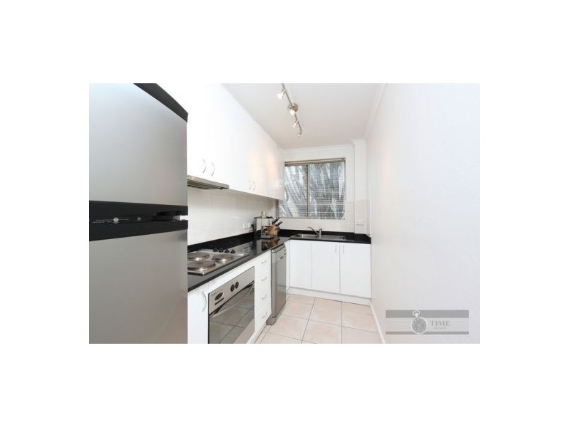 16/2 Evelyn Ave, Concord NSW 2137