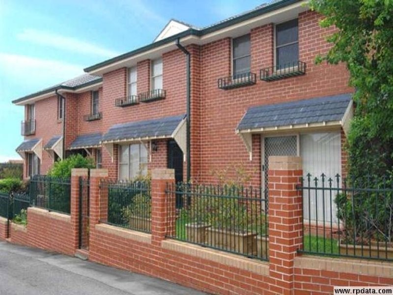 7/2 Barnstaple Lane, Five Dock NSW 2046