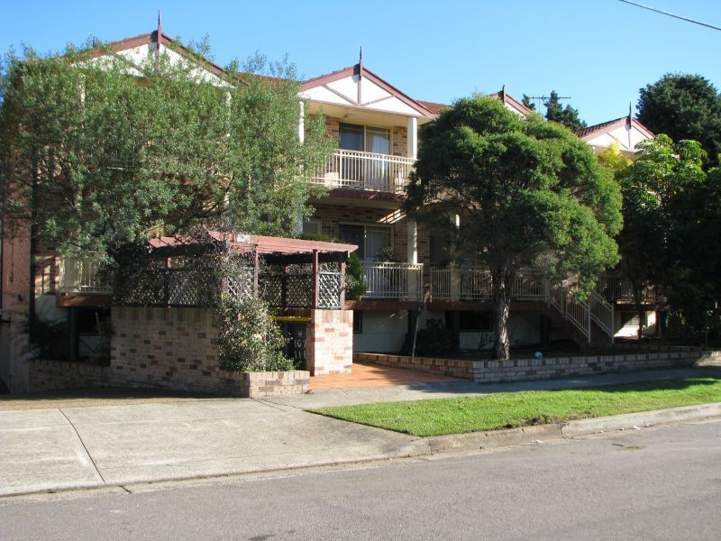 2/107 Regatta Road, Canada Bay NSW 2046