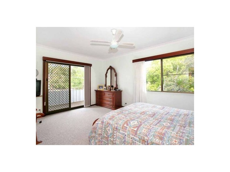 2 Collingwood Ave, Cabarita NSW 2137