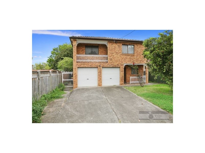 2 La Mascotte Ave, Concord NSW 2137