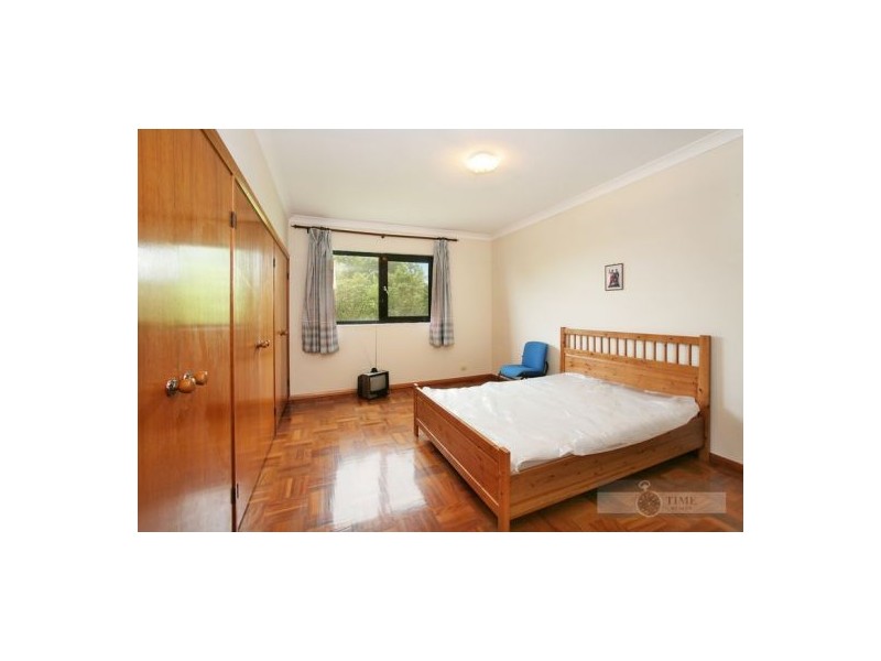 2 La Mascotte Ave, Concord NSW 2137