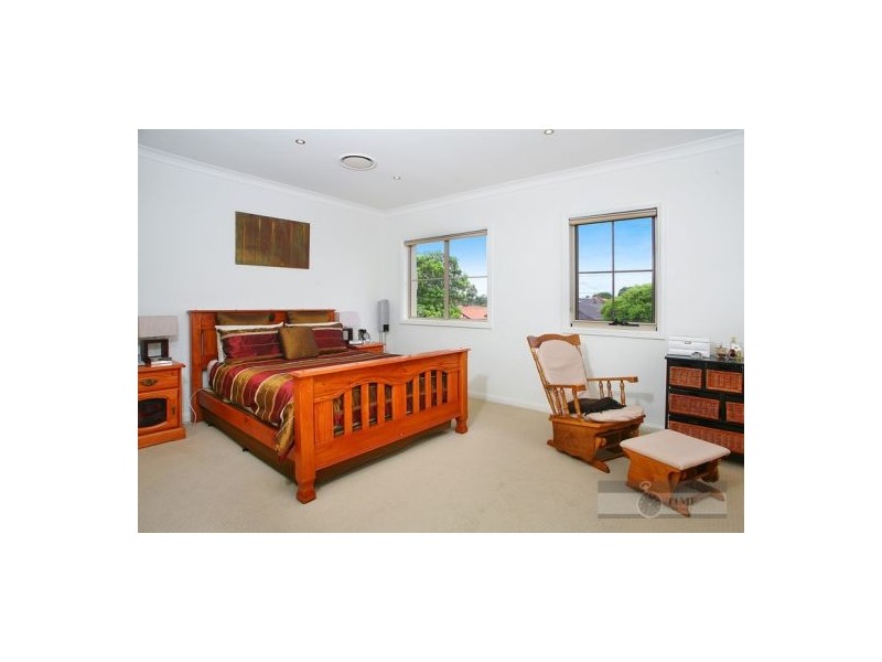 7 Anderson Rd, Concord NSW 2137