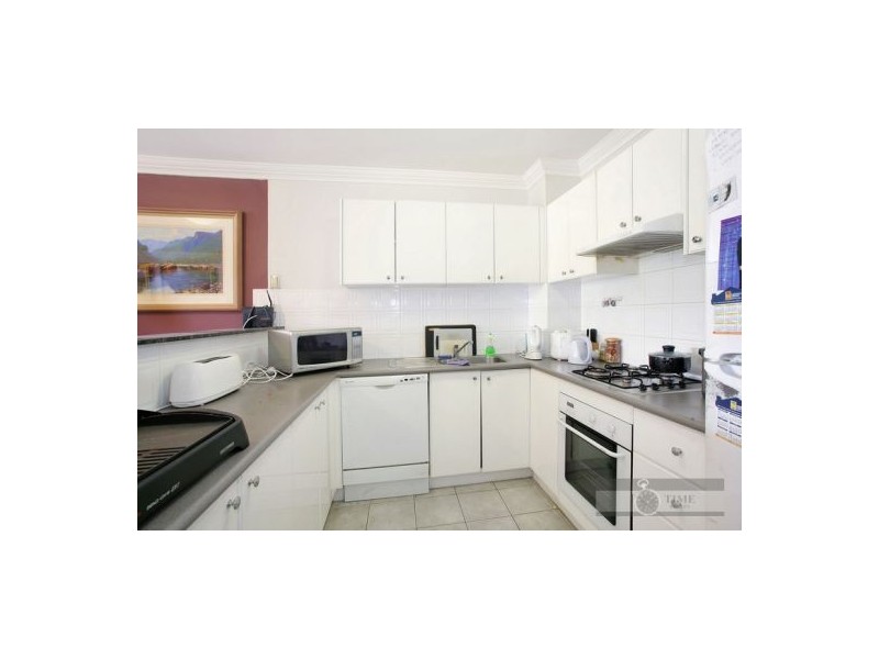 105/8 Wentworth Drive, Liberty Grove NSW 2138