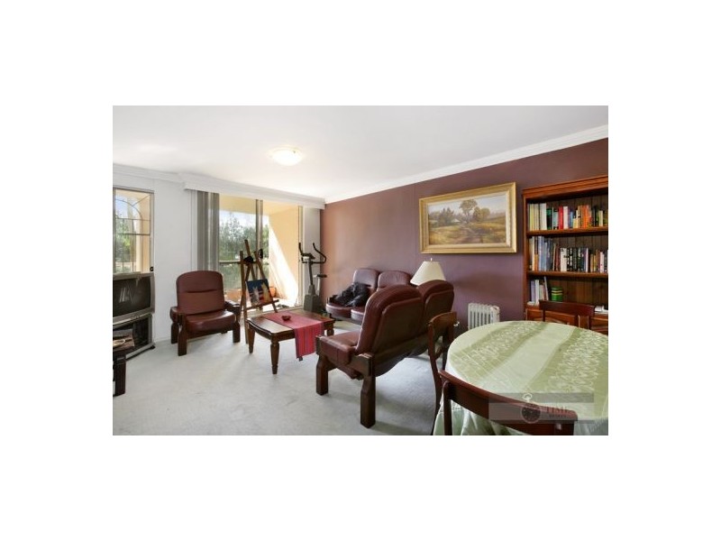 105/8 Wentworth Drive, Liberty Grove NSW 2138