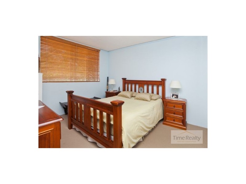 7/4 Bortfield Drv, Chiswick NSW 2046