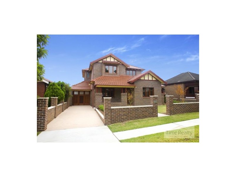 29 Gloucester St, Concord NSW 2137