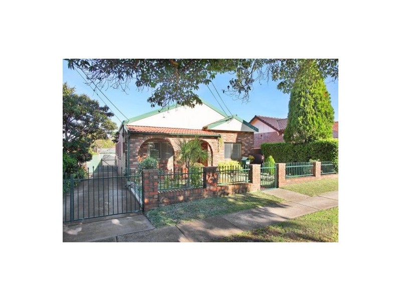 18 Albion St, Concord NSW 2137