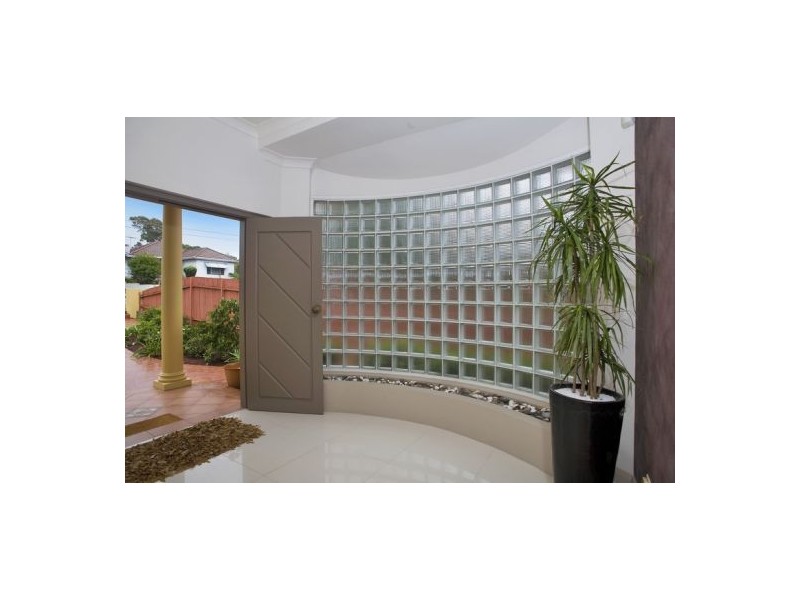 41 Cabarita Rd, Concord NSW 2137
