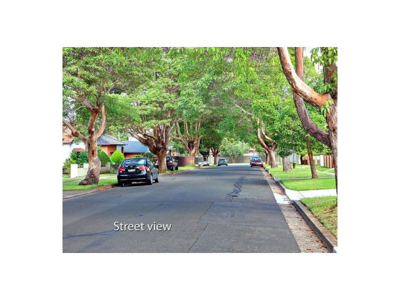 15 Cormiston Ave, Concord NSW 2137