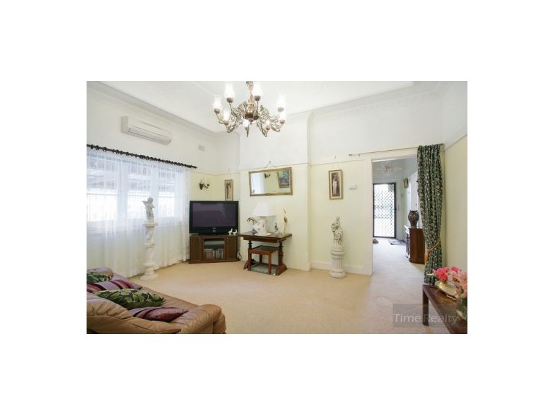 18 Zoeller St, Concord NSW 2137