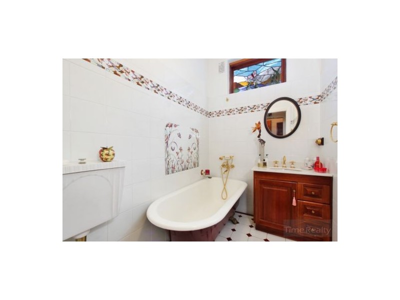 9 Hospital Rd, Concord West NSW 2138