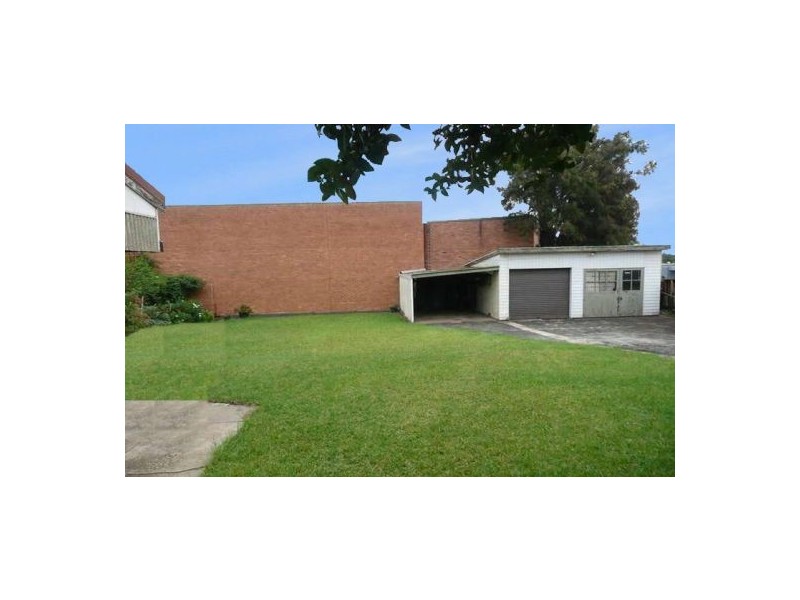 16 Bertram St, Mortlake NSW 2137