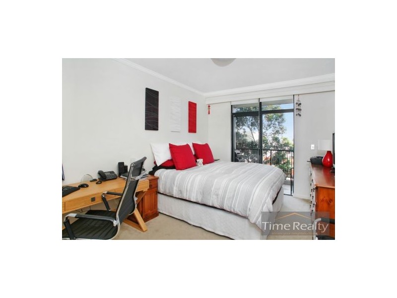 160/4 Dolphin Close, Chiswick NSW 2046