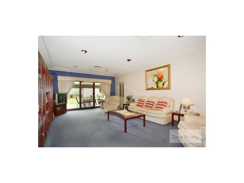 4  Meadow St, Concord NSW 2137