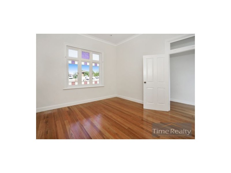 135 Victoria Rd, Gladesville NSW 2111