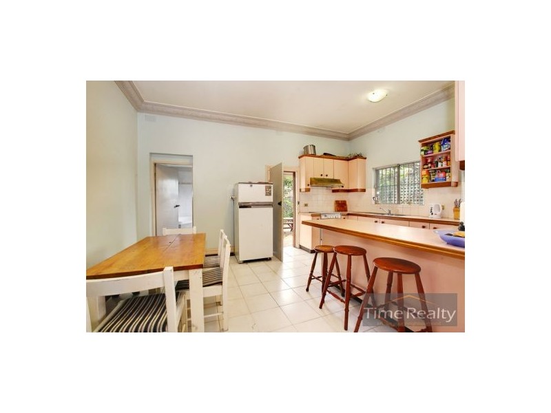 17 Petersham Rd, Marrickville NSW 2204