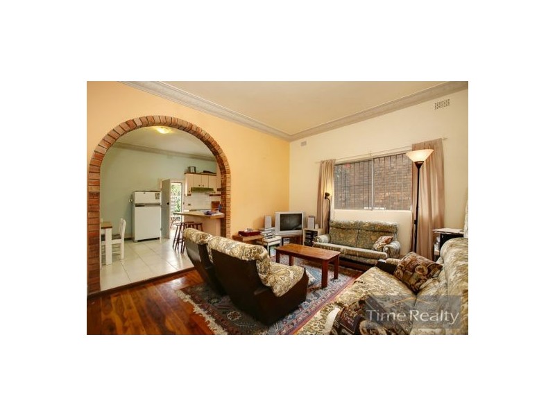 17 Petersham Rd, Marrickville NSW 2204