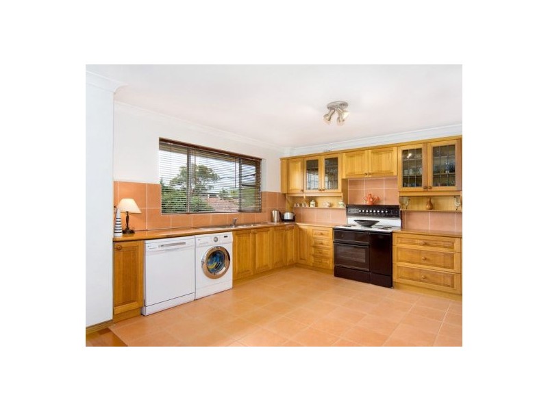 2/60 Kings Road, Five Dock NSW 2046