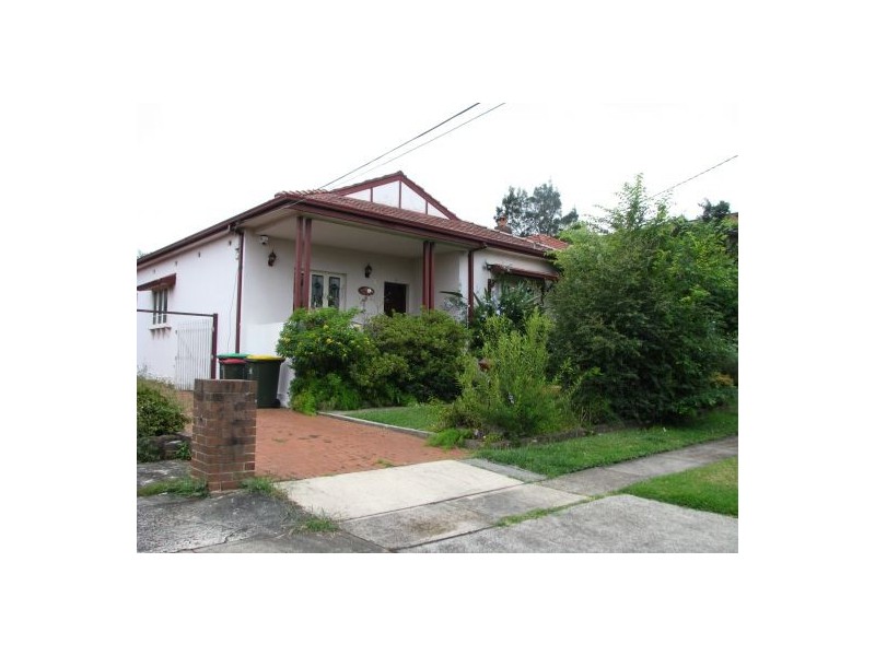 9 Currawang Street, Concord West NSW 2138