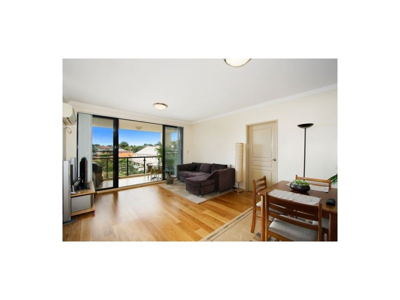 21/104  William St, Five Dock NSW 2046