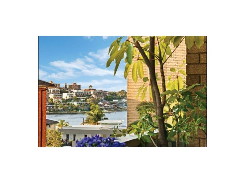 Russell Lea NSW 2046