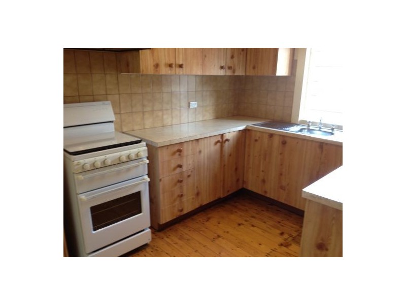 6 Acacia St, Belmore NSW 2192