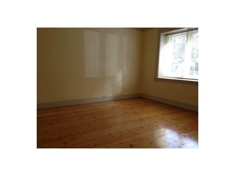 6 Acacia St, Belmore NSW 2192