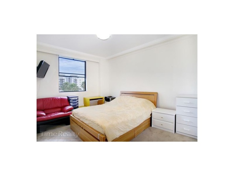 145/2 Dolphin Close, Chiswick NSW 2046