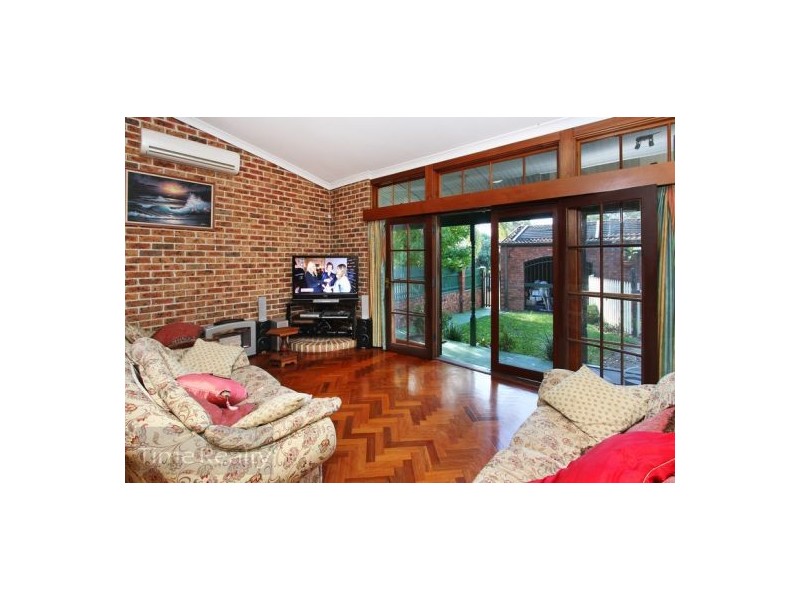 27 Burwood Rd, Concord NSW 2137