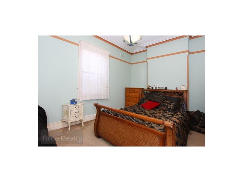 27 Burwood Rd, Concord NSW 2137