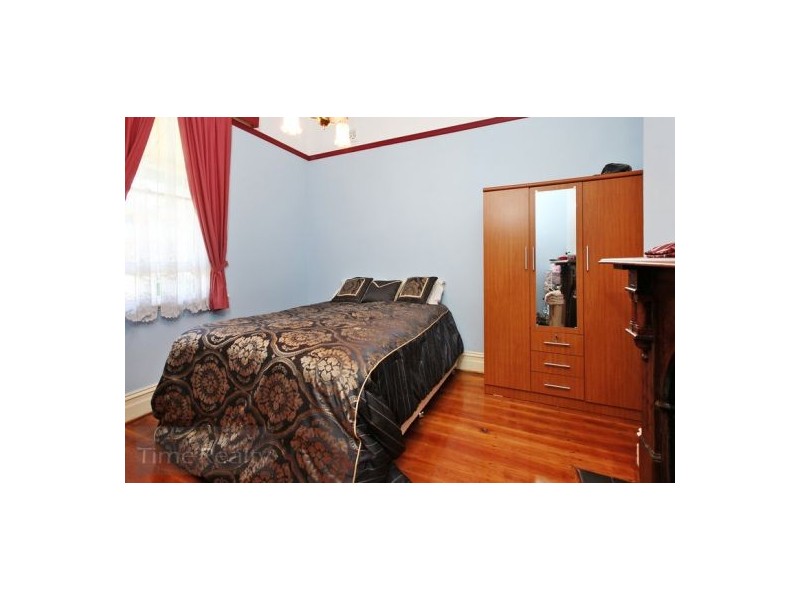 27 Burwood Rd, Concord NSW 2137