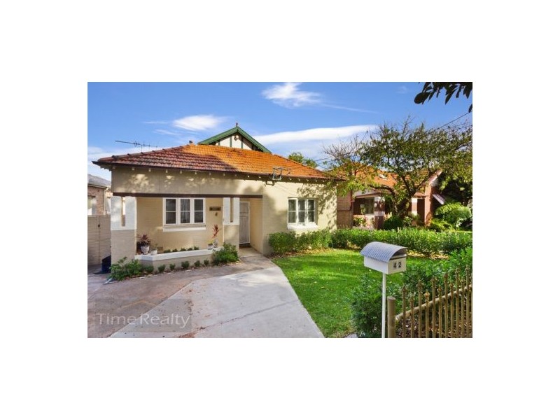 42 Links Ave, Concord NSW 2137