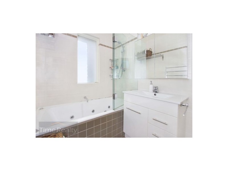 42 Links Ave, Concord NSW 2137