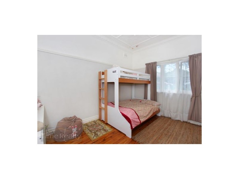 42 Links Ave, Concord NSW 2137