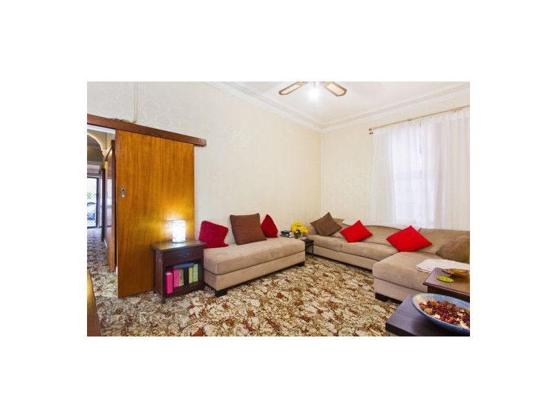 56 Hubert St, Leichhardt NSW 2040