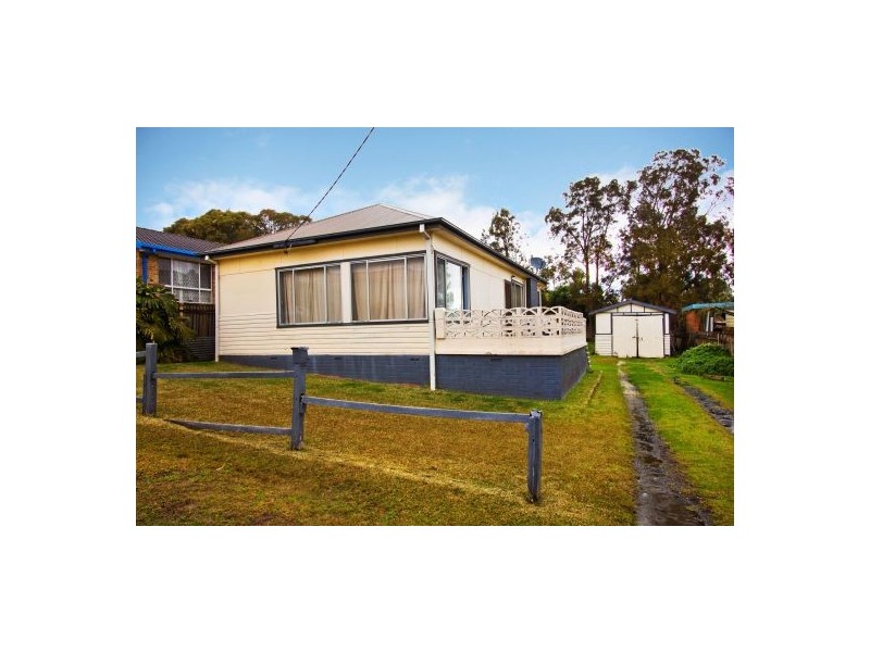 46 James Rd, Toukley NSW 2263