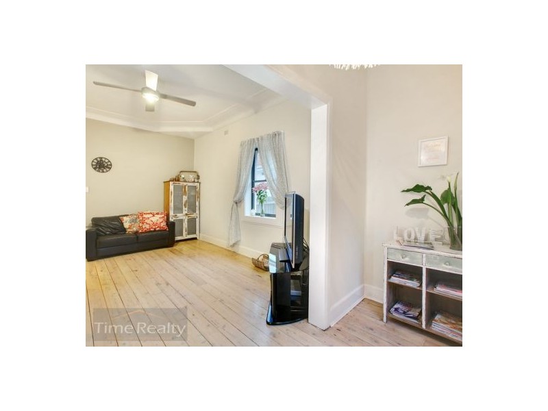 33 Murralong Ave, Five Dock NSW 2046