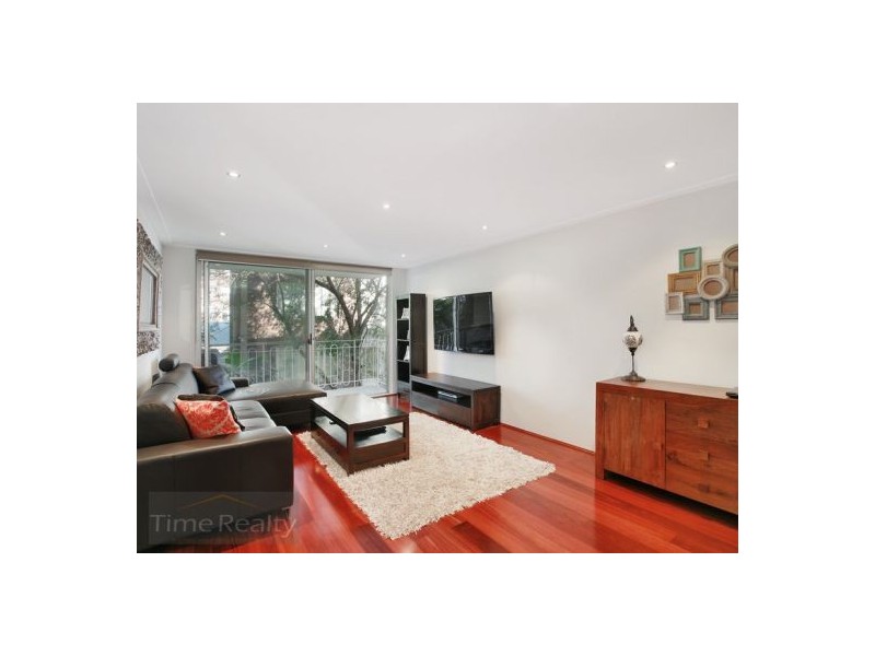 2/13 Bortfield Drv, Chiswick NSW 2046