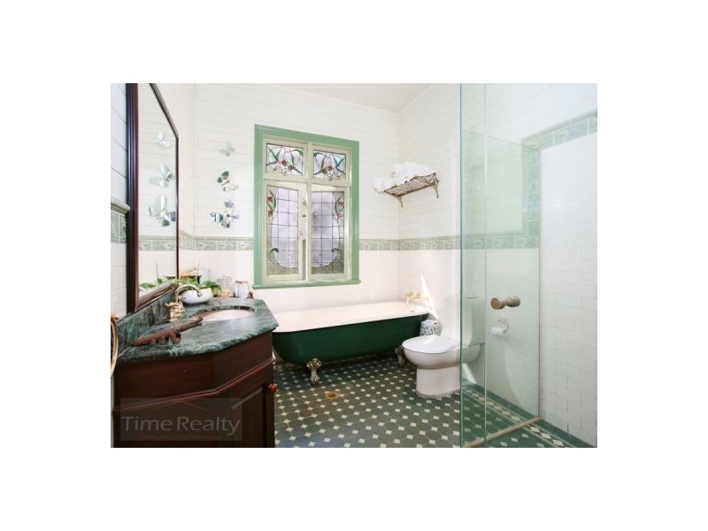 111 Edenholme Rd, Wareemba NSW 2046