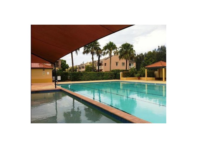 109/6 Wentworth Drv, Liberty Grove NSW 2138