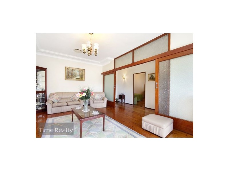 10 Udall Ave, Five Dock NSW 2046