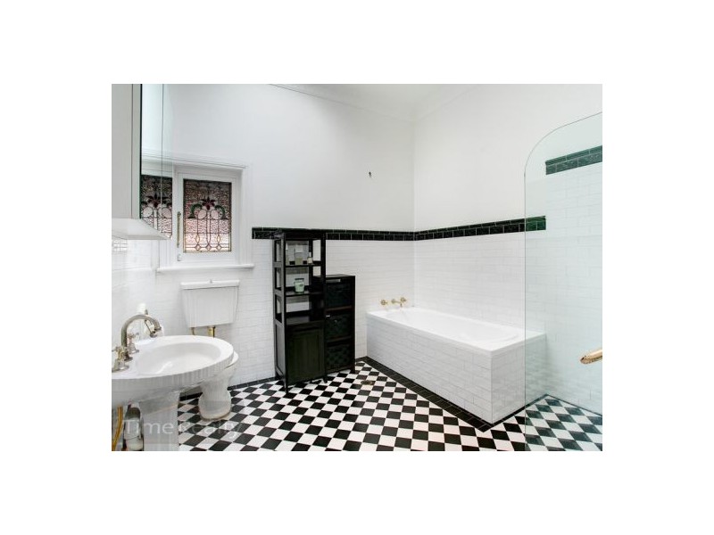 5 Albion St, Concord NSW 2137