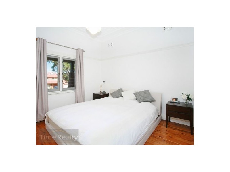 5 Albion St, Concord NSW 2137