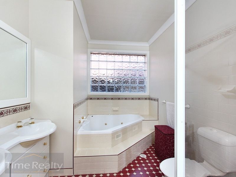 25 La Mascotte  Ave, Concord NSW 2137